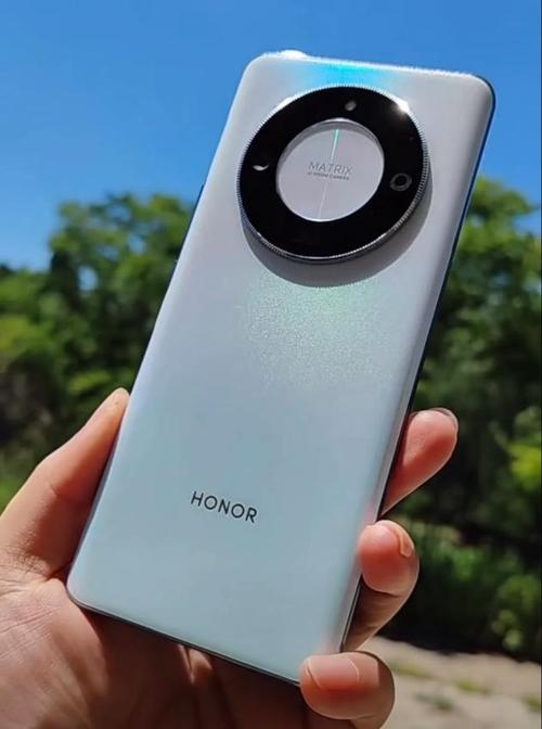 泛泰A810s和荣耀X50哪个拍照效果更好?