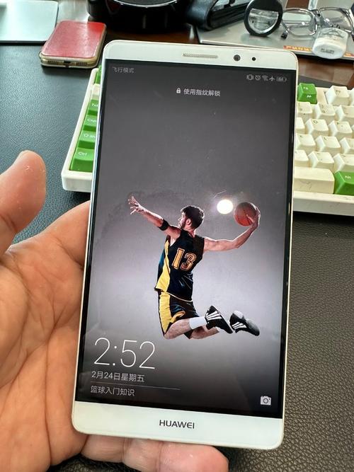 华为Mate8系列手机的拍照效果非常出色，其搭载的高像素摄像头和先进的图像处理技术，使得拍摄出的照片色彩饱满、细节丰富，无论是风景照、人像照还是微距拍摄，都能呈现出令人惊艳的效果，手机还支持多种拍照模式和滤镜效果，让用户可以根据个人喜好进行选择和调整。