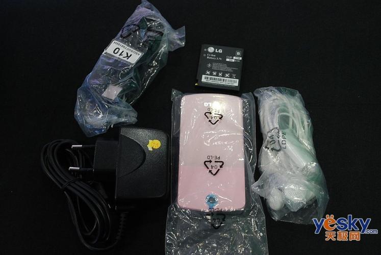问题:LG KF350在拍照方面表现如何?