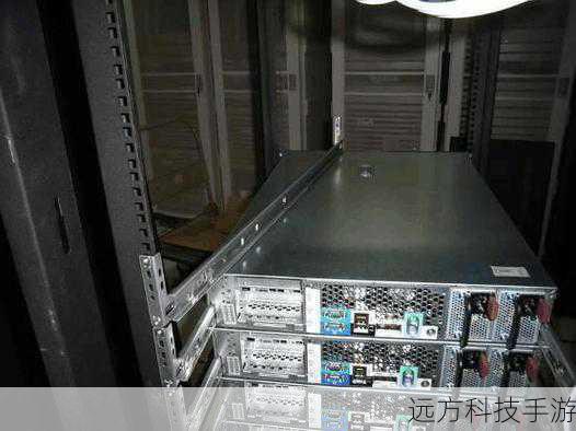 足够的物理空间:服务器通常较大,需要足够的空间放置以及散热。