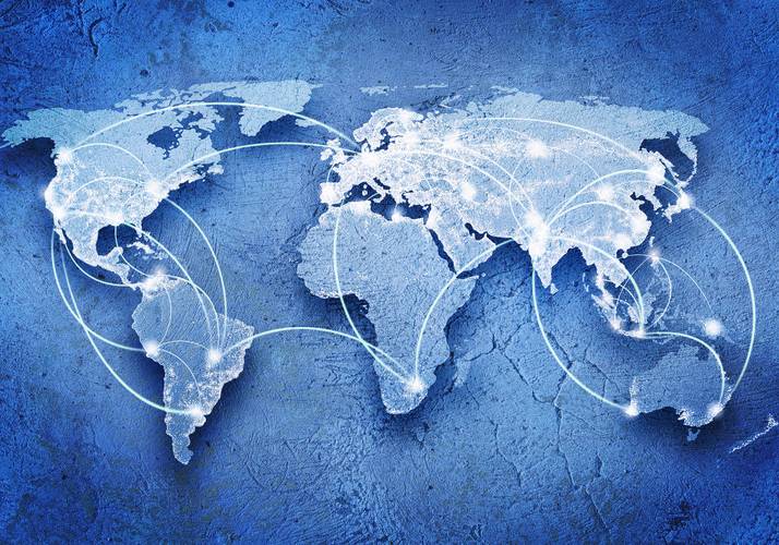 国际化体验:选择海外版。