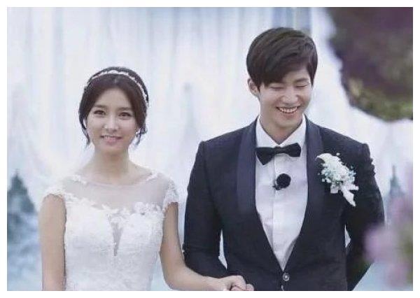 1、“我们结婚了”节目中最受欢迎的一对“夫妻”是谁?