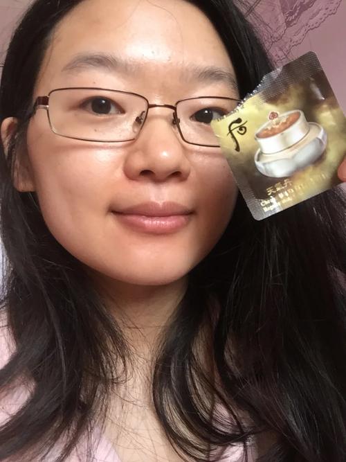 探索裂境之主的世界不仅仅是打怪升级那么简单,每一片区域都隐藏着珍贵的资源和秘密,学会使用地图和标记系统,记录下重要地点和发现的线索,可以大大提升你的探索效率,注意观察环境中的细节,许多谜题的解答往往就隐藏在看似不起眼的地方。