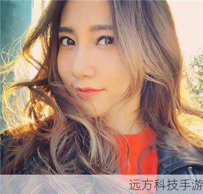 徐若琳,弦子饰演,是一个骄傲自负、嫉妒心强的女孩,她一直视姜美丽为竞争对手,为了达到自己的目的不择手段。