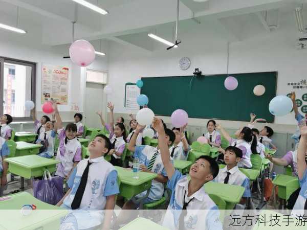 这些角色共同构成了终极一班丰富多彩的校园生活，他们在成长的道路上经历了各种挑战和困难，也收获了珍贵的友谊和爱情，他们的故事充满了欢笑、泪水和感动，让观众们沉浸其中，仿佛回到了那段充满活力的青春岁月。