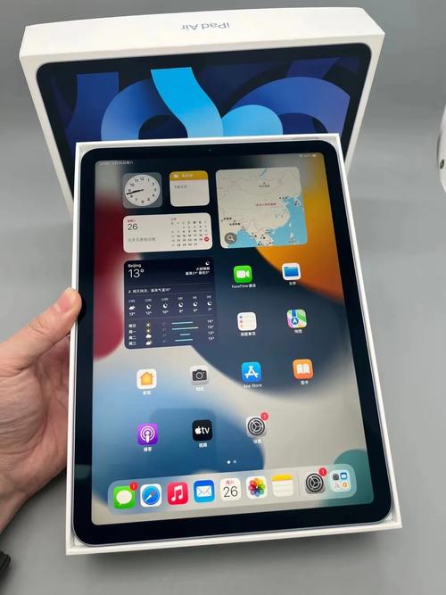 A:iPad2平板电脑的价格因市场供需情况、成色以及配置等因素而有所不同,在二手市场或是一些非官方渠道,iPad2的价格一般在几百元到一千多元不等。