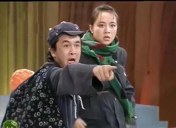 剧中的这些人物,他们的命运交织在一起,共同演绎了一段段感人至深或令人愤慨的故事,他们的情感纠葛、利益冲突,让观众们感受到了爱情的复杂、人性的善恶以及生活的不易。