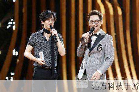 而《原来是金曲》这个节目,也借助唐晓天等嘉宾的精彩表现,成功地唤起了观众们对那些经典金曲的回忆,这些金曲承载着无数人的青春和情感,它们是音乐史上的瑰宝,通过节目,我们重新聆听这些金曲,感受着岁月的流淌和音乐的永恒魅力。