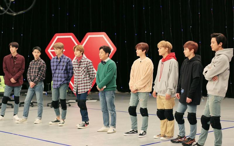 2、在爱奇艺上可以看到 EXO 的哪些综艺节目?