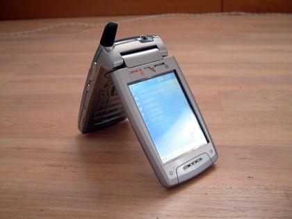 3、联想手机官方客服热线:400-990-8888