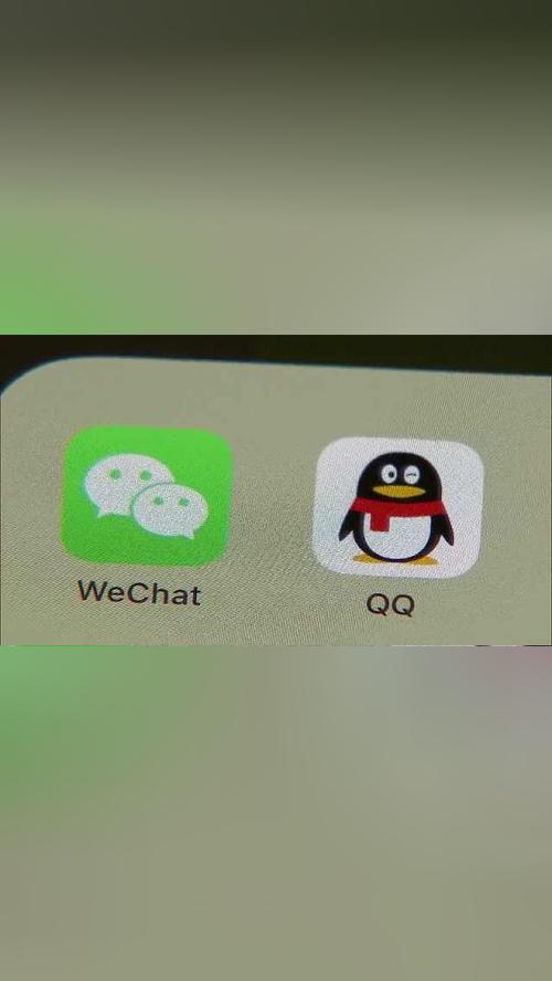 A:登录QQ账号后,在首页顶部导航栏找到“QQ专栏”入口,点击进入,在创建新文章页面,您可以输入标题、正文,并插入图片、视频等多媒体内容,完成后,点击“发布”按钮,即可将自己的春节故事分享给更多的朋友,参与社区的互动交流。