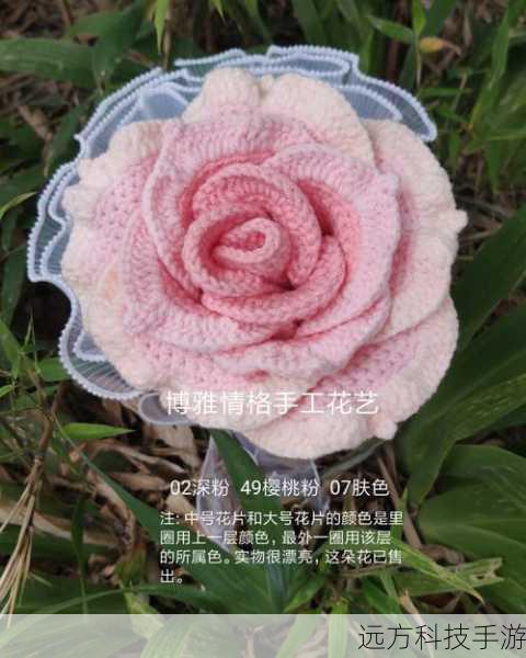 春天,樱花烂漫,粉色的花瓣随风轻舞,落在剑桥之门的石阶上,增添了几分浪漫与柔情;夏日,绿树成荫,阳光透过树叶的缝隙,洒下斑驳的光影,为古老的建筑披上了一层金色的外衣;秋天,枫叶如火,将剑桥之门映衬得更加庄重而深邃;冬日,雪花纷飞,银装素裹的剑桥之门更显静谧与庄严,四季的更迭,在摄影师的镜头下,化作了一首首关于自然与时间的诗篇。