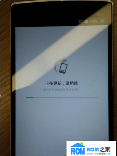 A:刷机后如果手机变慢,可能是由于刷入的系统文件与手机硬件不完全兼容,或者刷机过程中操作不当导致系统碎片化严重,建议使用官方推荐的刷机包,并在刷机前清理不必要的应用和缓存,以减少系统负担。