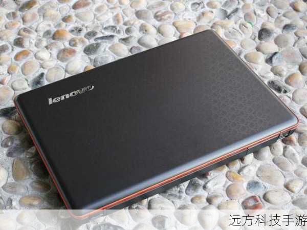 联想Y450A-TFO(H)(NBA球星版)的外观设计无疑是其最大的亮点之一,机身采用了独特的NBA球星版外观,无论是外壳上的篮球图案,还是配色上的巧妙搭配,都让人一眼就能感受到浓厚的篮球氛围,这种设计不仅让这款笔记本在视觉上更加吸引人,也赋予了它独特的文化内涵,成为了篮球迷们展示个性的绝佳选择。