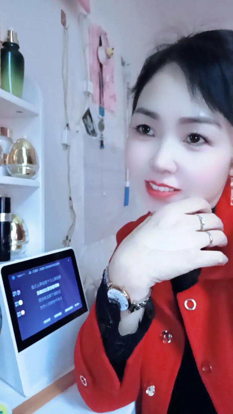 面对紧张的游戏节奏,保持冷静至关重要,不要急于求成,耐心操作,避免因为急躁而导致失误。