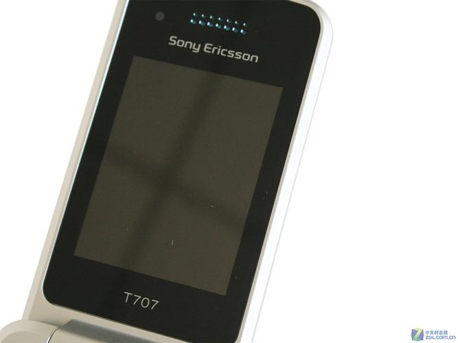 A:索爱T707支持GSM/GPRS/EDGE以及WCDMA/HSDPA网络制式,这意味着它不仅可以在2G网络下使用通话和短信功能,还可以在3G网络下享受更快速的移动上网体验,它还支持双向视频通话功能,让沟通更加直观、生动。