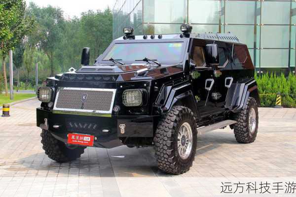初见KNIGHT XV,你会被它那硬朗威猛的外观深深吸引,车身尺寸为长6098mm、宽2498mm、高2540mm,轴距更是达到了3581mm,这样的尺寸让它在众多SUV中显得尤为突出,整车线条平直且硬朗,没有一般车辆的曲线美,却展现出装甲车独有的方方正正特色,前脸部分,长方形的设计搭配直线和折线,中网内部的K字盾型logo以及外露的铆钉,都透露出一种不怒自威的气势,两个方形大灯覆盖着防暴网,更是增添了几分战斗气息。