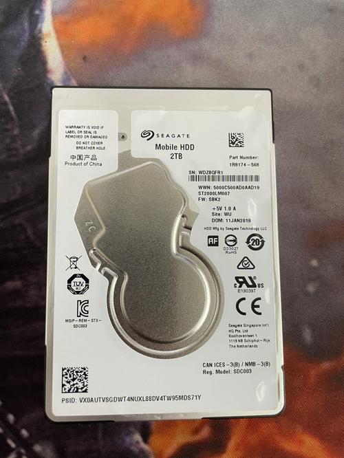 问题三:科硕K205 512GB移动硬盘的防震性能如何?