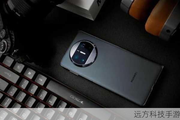 惠普CQ41-204TX的外观设计简约大方,采用了晶黑色的外壳,搭配黑色内饰和亮银金属质感的掌托,既显得沉稳内敛,又不失时尚感,整机重量约为2.26Kg,虽然不算轻薄,但对于需要携带笔记本穿梭于教室、图书馆之间的学生来说,这样的重量还是能够接受的。