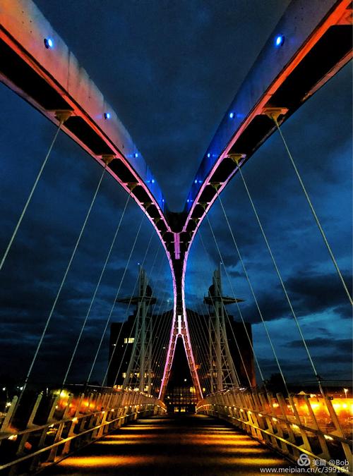 拍照体验：清晰细腻，夜景也能hold住