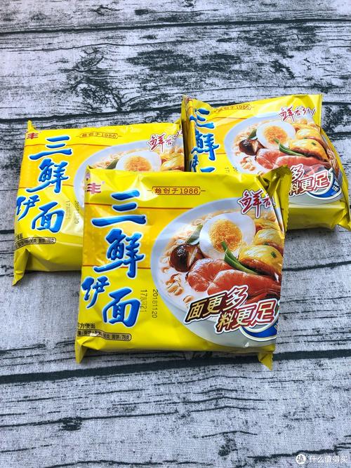 A:华丰方便面老板是一位来自广东的岭南之子,他用自己的智慧和勇气,在方便面行业创造了辉煌的业绩。