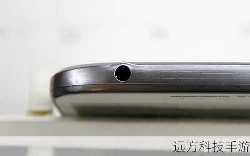 在拍照方面,三星i9082同样表现出色,它配备了前置200万像素摄像头和后置800万像素摄像头,并辅以一颗闪光灯,无论是自拍还是拍摄风景、人物都能得到清晰、细腻的照片,该机还支持720P视频录制功能,让用户可以随时随地记录生活中的美好瞬间。