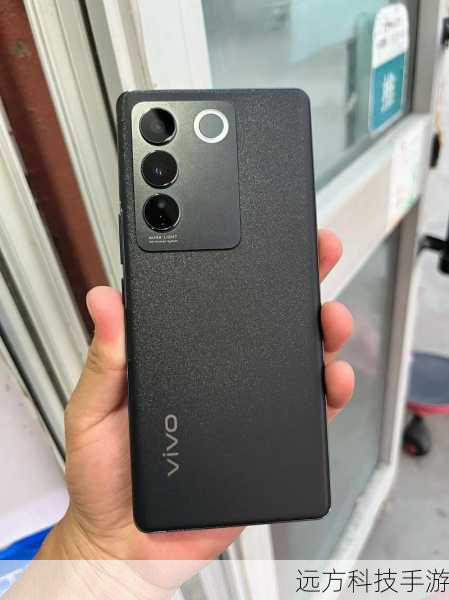 vivo S11t作为vivo S系列的一员，自发布以来便以其适中的价格、均衡的配置赢得了市场的认可，在当前的智能手机市场中，vivo S11t的价格已经趋于稳定，成为了一款性价比极高的选择，根据多方信息汇总，vivo S11t的商家报价大约在1698元左右，这一价格对于追求性价比的消费者来说，无疑是一个不小的诱惑。