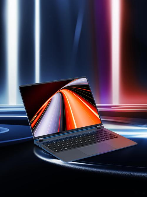 华为MateBook D15搭载了Intel Core i5-10210U处理器,这是一款四核心八线程的处理器,主频高达1.6GHz,最高可睿频至4.1GHz,无论是处理日常办公任务,还是运行一些对性能要求较高的软件,都能轻松应对,表现出色。