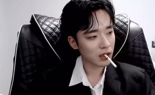 “Mystic_”:暗示玩家在游戏中有着神秘或难以捉摸的行为模式。
