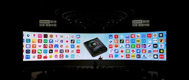 MOTO里程碑4:搭载了一块4英寸的Super AMOLED电容屏,分辨率为540×960像素(QHD级别),色彩鲜艳、对比度高,显示效果十分出色,这块屏幕还支持多点触控,操作起来流畅自如。