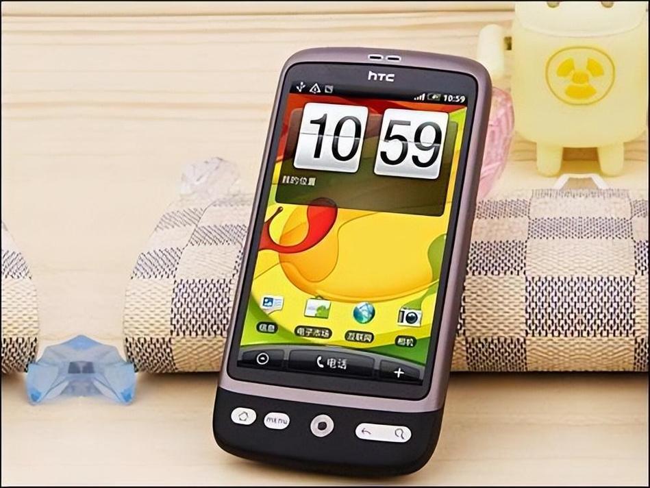 在拍照方面,HTC 7 Surround搭载了一枚500万像素的摄像头,支持LED补光灯和自动对焦功能,能够拍摄出清晰细腻的照片和视频,而三星I9100 HD则更进一步,配备了800万像素的主摄像头和200万像素的前置摄像头,支持丰富的拍摄模式和功能,如全景拍摄、动作拍摄、美颜拍摄等,同时还支持1080p高清视频录制,在拍照功能方面,三星I9100 HD无疑更加出色。
