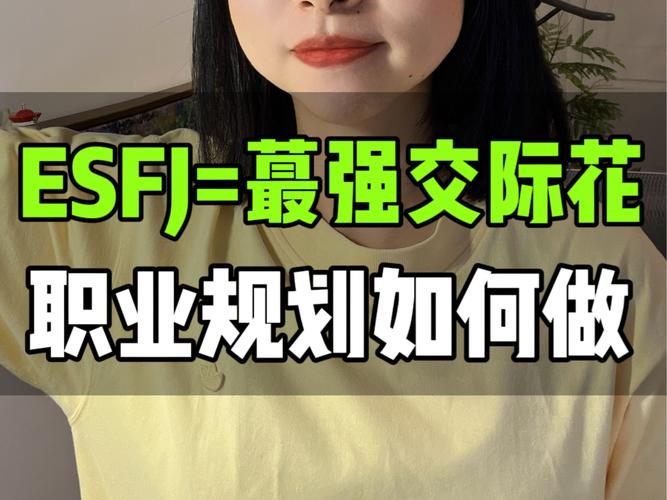 在面对远程职业时,可以通过调整天赋来增加控制能力和输出效率,推荐使用神圣风暴作为主要的控制手段,同时保留圣洁之火来提升生存和回复能力,以便在被远程攻击时能够迅速恢复状态。英勇冲锋的使用也非常关键,可以用来快速接近敌人,打断其施法或进行有效的追击。