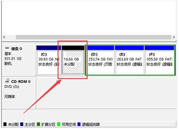 - 在磁盘管理界面中,找到你想要格式化的C盘,通常是第一个硬盘分区。