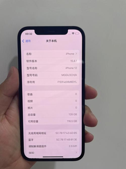 A: 在预约国行移动版iPhone 6时，通常需要提供以下信息：有效的邮箱地址、手机号码、完整的收货地址、支付方式（如信用卡、Apple Pay等），确保提供的信息真实有效，以避免后续出现任何问题。