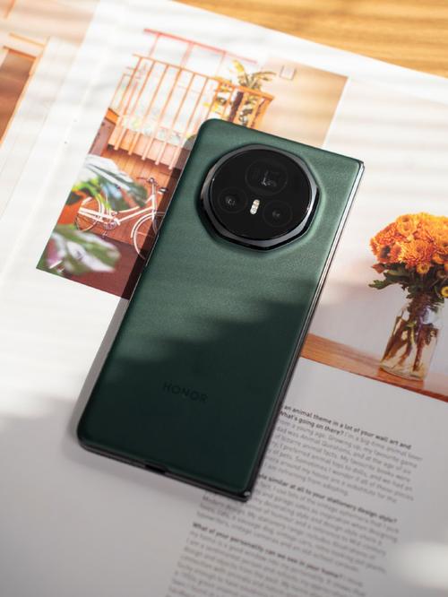 ZenFone2系列手机在续航方面也有着不错的表现,该系列手机通常配备了较大容量的电池,并且支持快速充电技术,能够在短时间内为手机补充电量,通过智能的电源管理系统,ZenFone2系列手机还能有效延长电池的使用时间,满足用户长时间使用的需求。