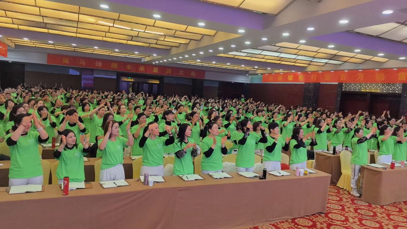 答:玩家期待看到更多精彩作品,业界会关注动向并可能引发人才竞争和业务拓展思考。