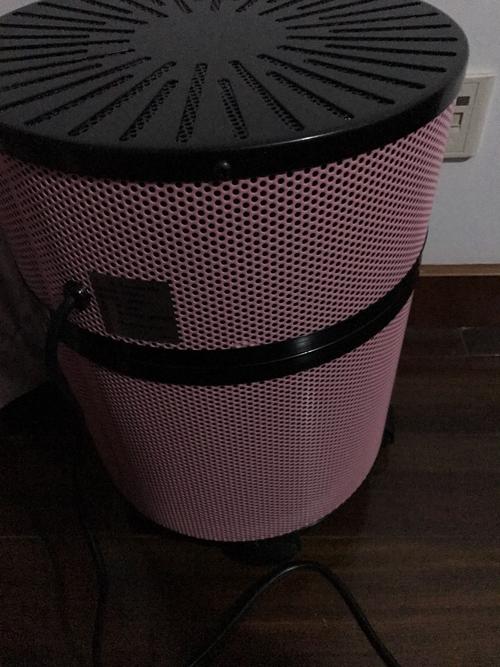 Q: Allerair欧乐Supreme BDV空气净化器的维护保养复杂吗?