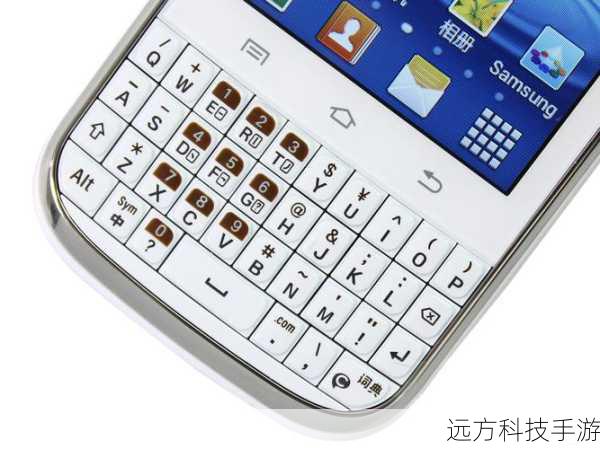 Q1: 三星B5310的侧滑全键盘在日常使用中是否方便?