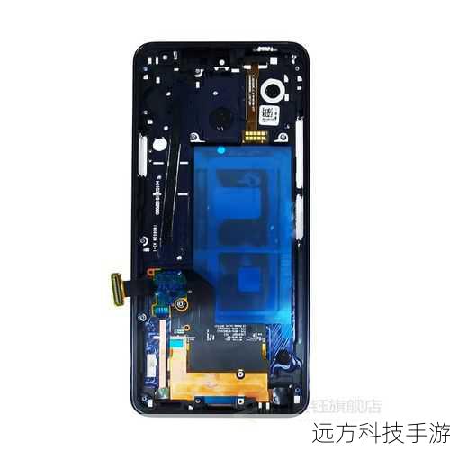 Optimus G:同样出自LG之手,Optimus G在外观设计上则更加凸显了LG特有的L系列设计语言风格,机身同样采用了4.7英寸的True HD IPS显示屏,但机身厚度仅为8.45毫米,比Nexus4更加纤薄,Optimus G的机身线条更加硬朗,背部采用了玻璃材质,并辅以圆角矩形包边设计,整体给人一种精致而又不失大气的感觉。