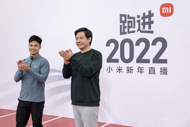 答:对于小米来说,与苏炳添合作可以借助他的影响力扩大品牌知名度和影响力,展示产品魅力;对于苏炳添而言,这是一次与科技领域的深入接触,能拓展他的视野,也有助于提升他的个人形象和商业价值。