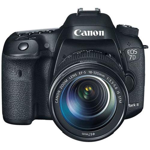问题一:佳能EOS 7D的单机报价8590元,相比其他同级别单反,它的性价比如何?
