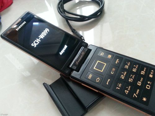 问题一:三星W899的正品报价为何定为9188元?