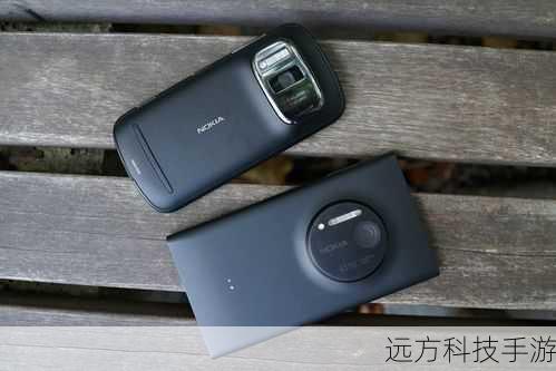在性能配置上,诺基亚1020搭载了高通MSM8960双核1.5GHz处理器,配合2GB RAM,确保了流畅的操作体验,而华为W2则搭载了高通MSM8230双核1.4GHz处理器,RAM仅为512MB,这在当今的智能手机市场中显然有些捉襟见肘,无论是开机速度、应用加载还是游戏运行,诺基亚1020都展现出了明显的优势。