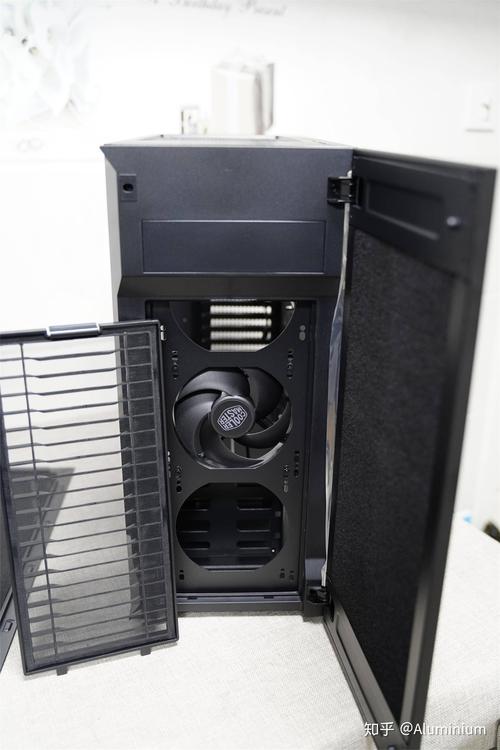 答:酷冷至尊MasterFan SF360R ARGB提供了丰富的安装配件,支持市面上大多数主流的CPU平台,包括AMD和Intel的多种型号,不过,在购买前还是建议查看产品的详细规格表或咨询官方客服,以确保所选型号与你的CPU完全兼容,安装时请务必按照说明书或视频教程的步骤进行操作,以确保散热器的稳固与可靠。